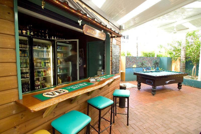 Aquarius Gold Coast Hostel Buitenkant foto